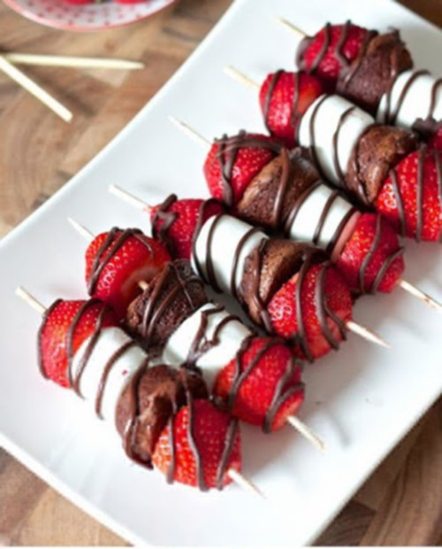strawberry-brownie-kabobs1.jpg