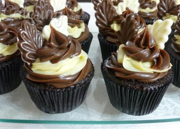 Cupcake de duplo brigadeiro