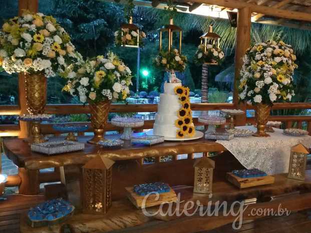 Casamento tema Girassol by Alessa Cakes