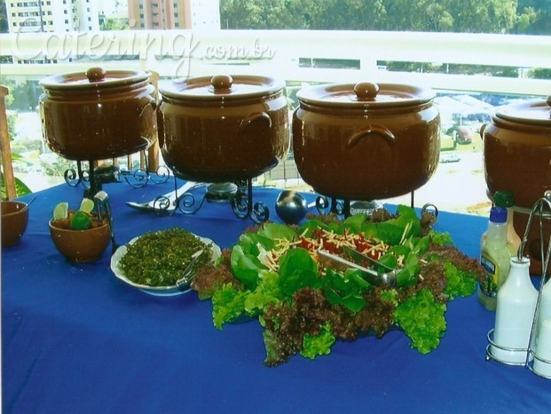 Mesa de feijoada 