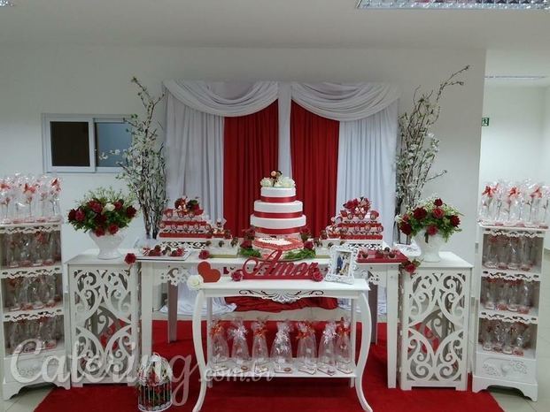 Decoração casamento vermelho e branco